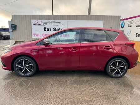 2018 Toyota Auris HYBRID LUNA SPORT 4DR AUTO €15,950
