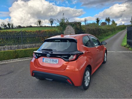 2022 Toyota Yaris 1.5 HYBRID 5DR AUTO 3 MONTH WARRANTY €17,950 thumbnail
