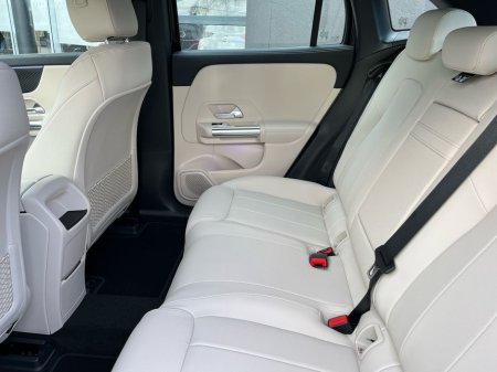 2026 Mercedes-Benz EQA 250 Plus Progressive Line Compact Electric SUV €58,155