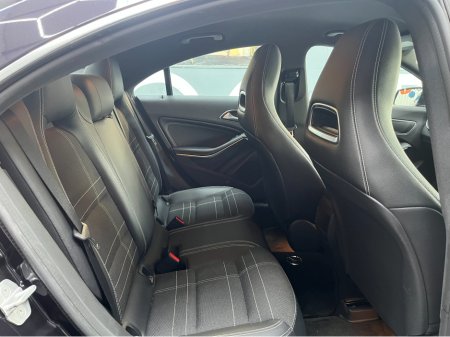 2016 Mercedes-Benz CLA Class CLA180 AUTOMATIC / 82k KMs / AUTOMATIC / REVERSE CAMERA & MORE €20,950 thumbnail