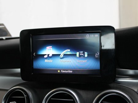 2021 Mercedes-Benz C Class C 180 2DR Auto €37,999 thumbnail