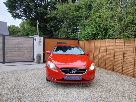 2013 Volvo V40 1.6 Petrol Auto High Spec €9,950