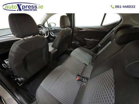 2016 Vauxhall Astra 1.4I Turbo Tech Line €12,995 thumbnail