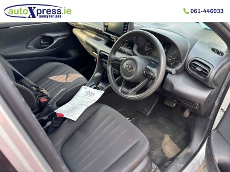 2021 Toyota Yaris 1.5 HYBRID X Automatic, Reversing camera €15,995