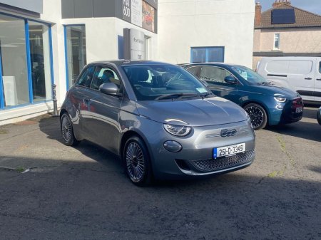2025 Fiat 500e Icon 42KWH Fully Electric EV €22,850