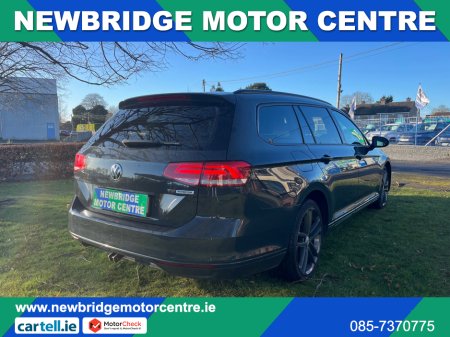 2016 Volkswagen Passat TRENDLINE 1.6 TDI  ESTATE €8,950 thumbnail