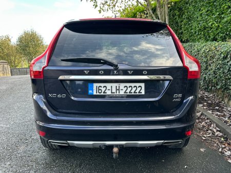 2016 Volvo XC60 D4 (190hp) AWD SE LUX €13,950