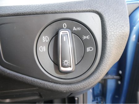 2015 Volkswagen Golf with NCT €13,950 thumbnail