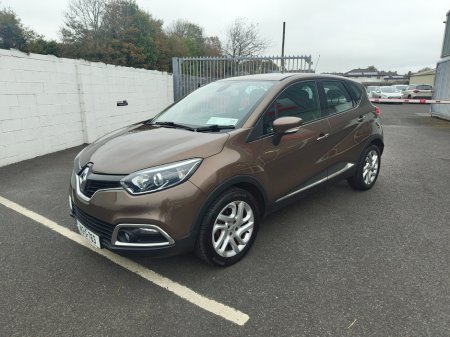 2014 Renault Captur dCi 90 S&S INTENSE €8,950