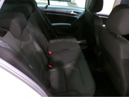 2018 Volkswagen Golf *2018*ONLY 16,000 MILES*AUTO*VW GOLF 1.2 MARK 7.5*COLOUR CAMERA*SAT-NAV*APPLE-CARPLAY*ANDROID AUTO*UP-GRADED VW ALLOYS*XL MEDIA*FLAT-BOTTOM SPORT STEERING WHEEL WITH ADAPTIVE CRUISE CONTROL**RADAR ASS €18,900 thumbnail