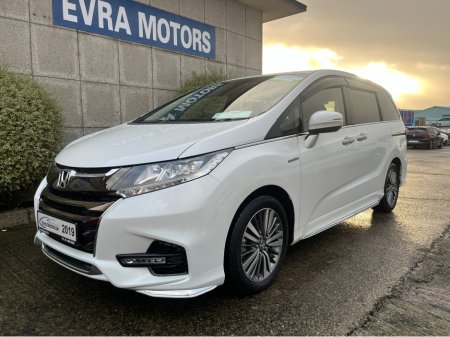 2019 Honda Odyssey 8 SEATER ABSOLUTE AUTOMATIC HYBRID 2.0 PETROL //KEYLESS ENTRY//REVERSE CAMERA//ADAPTIVE CRUISE CONTROL//ELECTRIC DRIVERS SEAT// €29,950 thumbnail