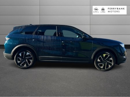 2026 Opel Grandland GS1.2 Hybrid €46,600