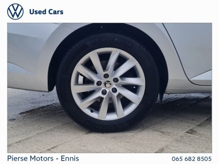 2024 Skoda Superb SUPERB AMB 2.0TDI 150HP DSG €36,950 thumbnail