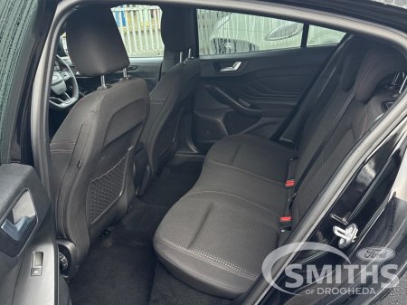 2023 Ford Focus ST-LINE 1.0T 125PS €24,950 thumbnail