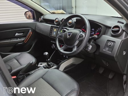 2022 Dacia Duster SE Extreme TCE 90 5DR *3k SCRAPPAGE OFFER* €20,495 thumbnail