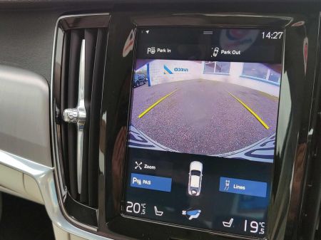 2019 Volvo S90 Inscription 4DR AUTO 5DR €37,900 thumbnail