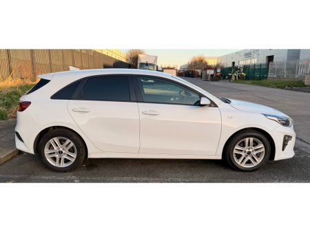 2021 Kia Ceed COMMERCIAL €11,991