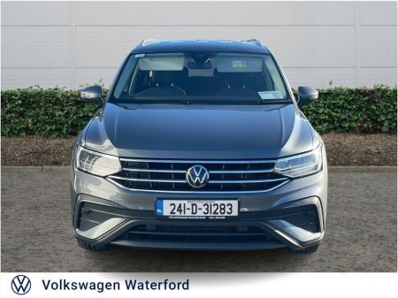 2024 Volkswagen Tiguan Allspace 2.0 TDI 150HP Life DSG €44,975 thumbnail