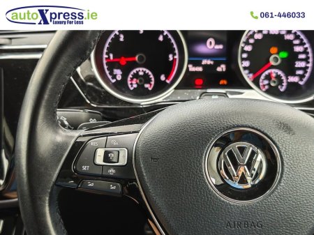 2019 Volkswagen Touran 2.0 TDI HIGH LINE 7 Seater, Automatic, Reversing camera €23,995 thumbnail