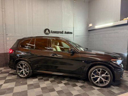 2021 BMW X5 xDrive45e M Sport €49,900
