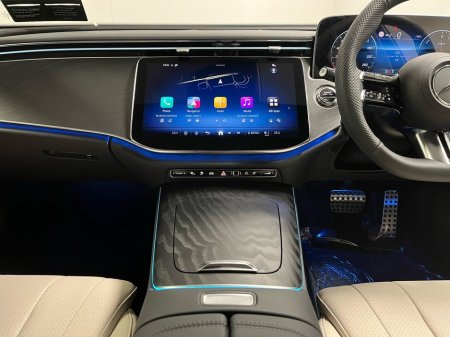 2026 Mercedes-Benz E Class 300de AMG - 19 Inch Alloys - Reversing Camera - Ambient Lighting - Sat Nav - Climate Control - Electric Heated Memory Seats - Keyless Start - Apple CarPlay/Android Auto €86,790 thumbnail