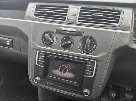 2019 Volkswagen Caddy TDI 75HP €9,715 thumbnail