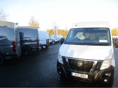 2021 Nissan NV400 L3 H2 FWD 135 MY20 Plus Vat €15,950 thumbnail