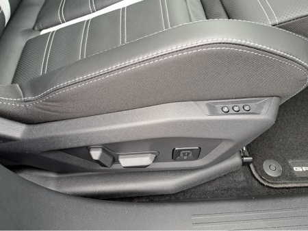 2026 Opel Grandland GS MHEV 136BHP **LEATHER AND COMFORT PACK** €49,500 thumbnail