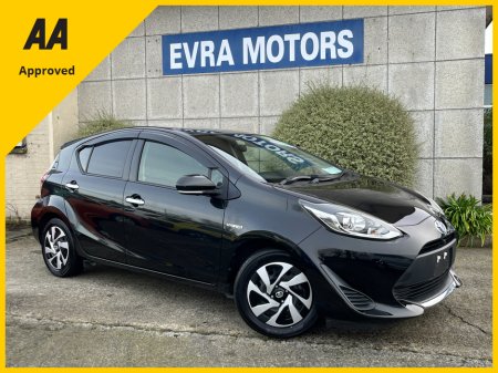 2020 Toyota Aqua S STYLE AUTOMATIC HYBRID 1.5 PETROL //KEYLESS ENTRY//REVERSE CAMERA// €13,950