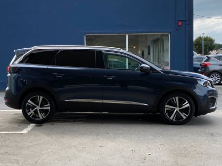 2020 Peugeot 5008 1.5 BlueHDi 130bhp Allure €28,900