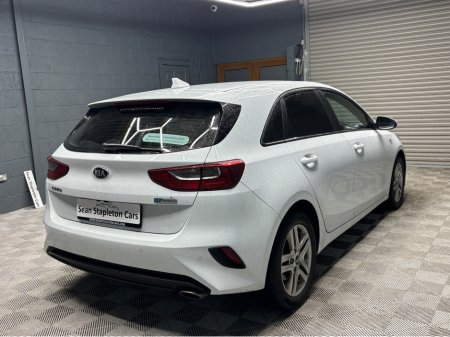 2021 Kia Ceed 1.6 K2 COMMERCIAL 5DR €11,950 thumbnail
