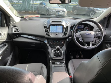 2017 Ford Kuga TITANIUM 2.0 TDCI 150PS FW FWD 4DR €12,995 thumbnail