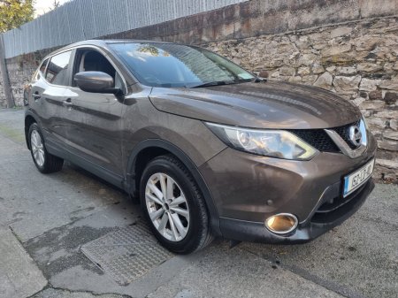 2015 Nissan Qashqai 1.5 DSL SV €6,750
