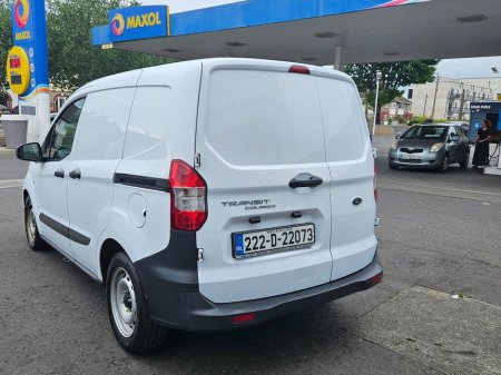 2022 Ford Transit Courier Base 1.5TD 75PS Manual €11,000 thumbnail