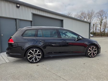 2015 Volkswagen Golf R 2.0 TSI Variant €21,950