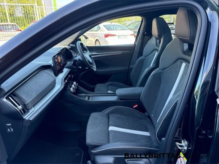 2026 Skoda Kodiaq 2.0 TDI 150HP DSG Sportline 7 Seat with Extras €65,465 thumbnail