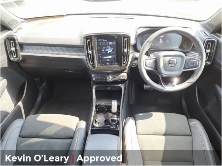 2022 Volvo XC40 T5 Recharge R-Design Pro PHEV €35,900