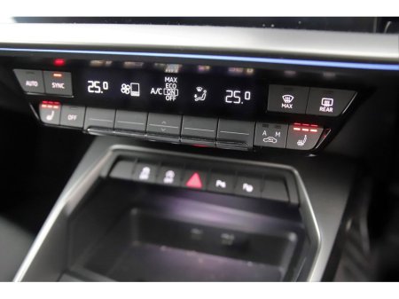 2022 Audi A3 30 TDI 116BHP SPORTBACK 6SPD €32,890 thumbnail