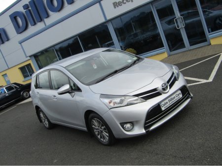 2017 Toyota Verso 1.6 D-4D ICON TSS 5DR