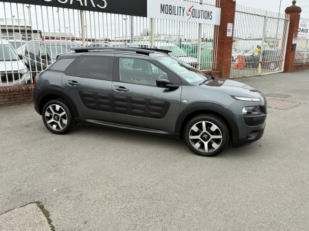 2017 Citroen C4 Cactus 1.2 PURETECH 820 FL FLAIR ETG S/ €10,950