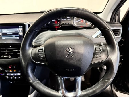 2017 Peugeot 2008 ACTIVE 1.2 PURETECH 82 4DR €9,990 thumbnail