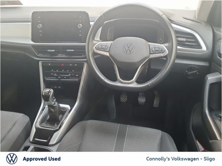 2022 Volkswagen T-Roc LIFE 2.0 TDI 116HP €29,945