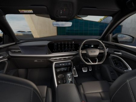 2026 Audi Q5 SPORTBACK 50TFSI E-HYBRID COMPETITION QUATTRO AUTOMATIC €84,724 thumbnail