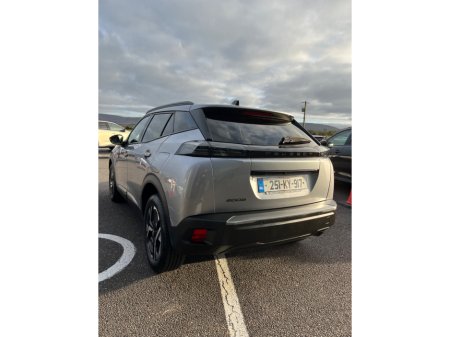 2025 Peugeot 2008 1.2 Puretech 100bhp Allure €32,500