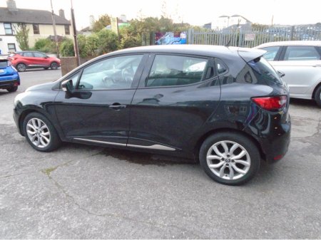2017 Renault Clio IV DYNAMIQUE NAV 1.2 PETR 4DR €9,950
