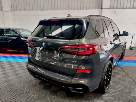 2022 BMW X5 2022 X5 45E M SPORT PRO INDIVIDUAL (HUGH SPEC) TV FUNCTION PLUS- REAR ENTERTAINMENT - PREMIUM PACK- TECH PLUS PACK- DRIVER ASSIST PROF PACK- COMFORT PLUS PACK- PAN ROOF- SOFT CLOSE DOORS €69,995