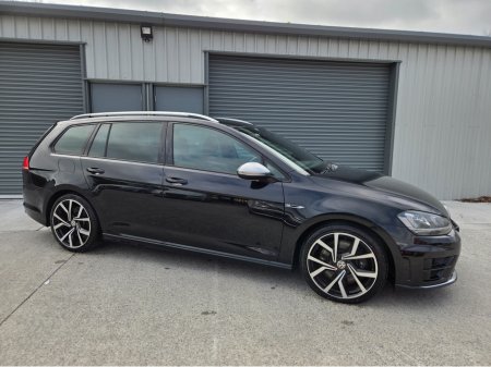 2015 Volkswagen Golf R 2.0 TSI Variant €21,950