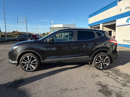 2016 Nissan Qashqai 1.5 SVE LEATHER DAP GR E6 + GLASS 4DR €7,995