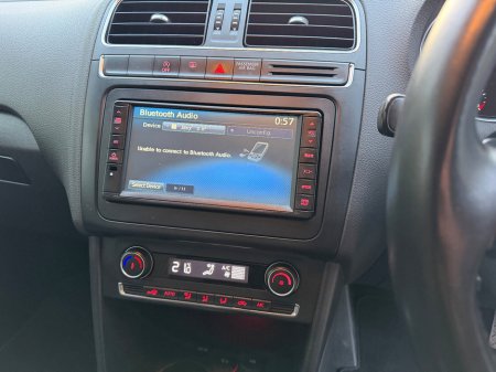 2014 Volkswagen Polo 1.2 TSI 3DR 90HP Comfortline + €9,750 thumbnail