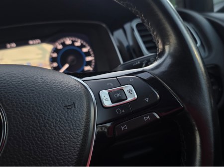 2018 Volkswagen Golf ( 182 REG ) 1.4 HIGHLINE VIRTUAL CLOCKS  SAT NAV PACK - -REVERSE CAMERA - NAVIGATION - CARPLAY - ANDROID AUTO- BLIND SPOT REAR TRAFFIC ASSIST - DISCOVER PRO €18,950 thumbnail